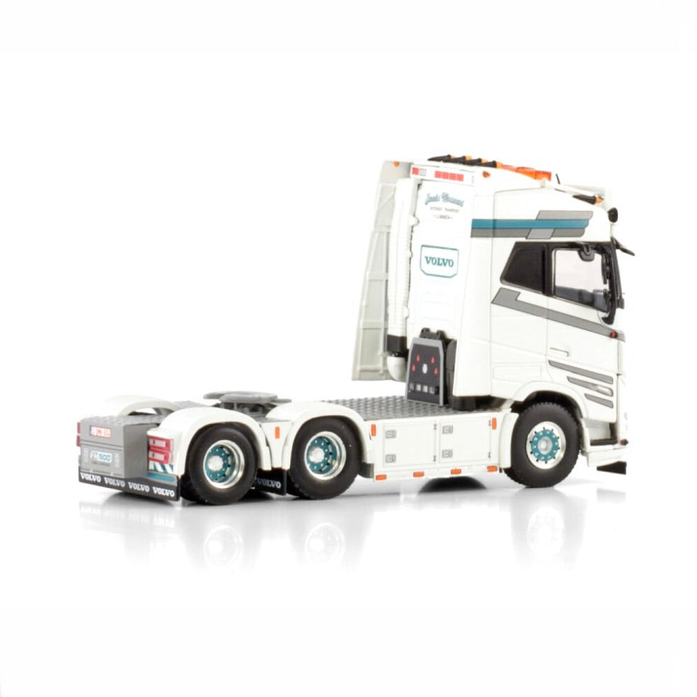 WSI Lutra Volvo FH5 Globetrotter 6x2 Tag Axle
