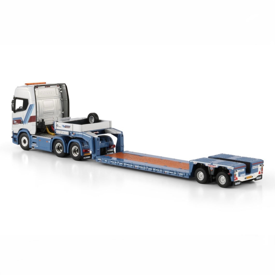 WSI Pol Transport Scania S Highline CS20H 6x4 with Nooteboom EURO PX Low Loader